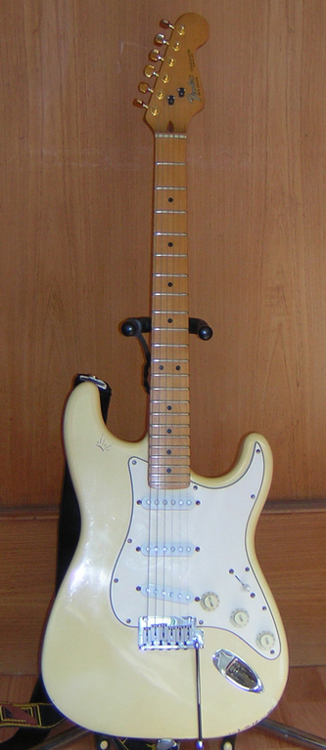 Guitar01 (1)